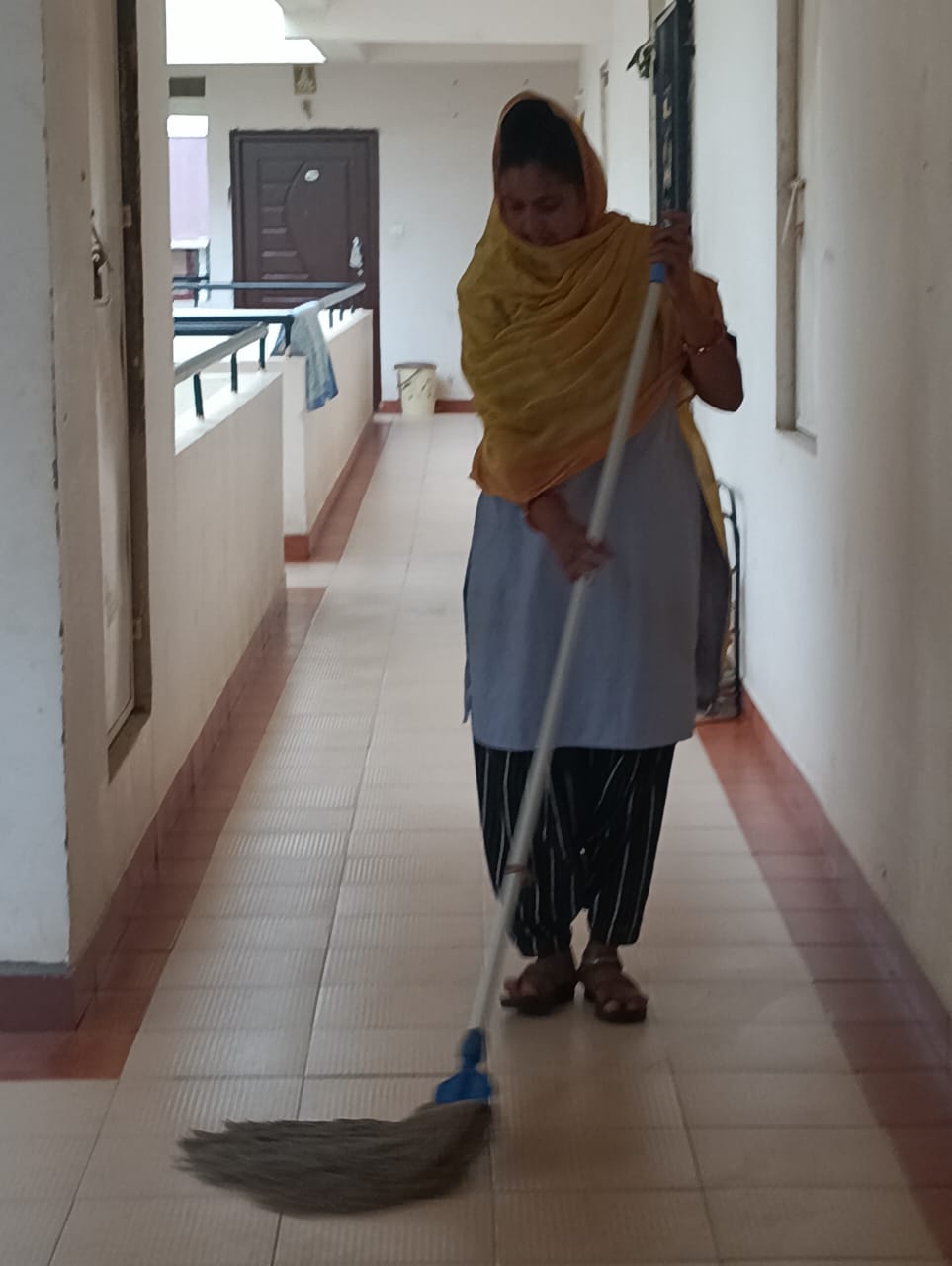 Mopping Service